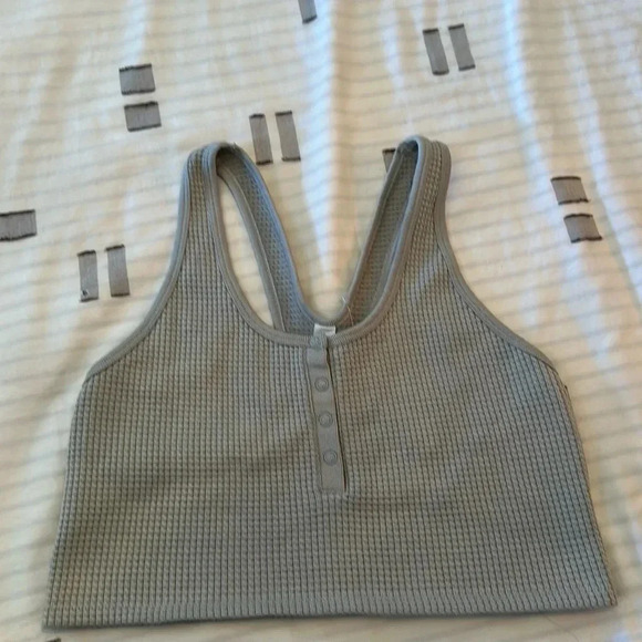 Offline by aerie top - Picture 1 of 4